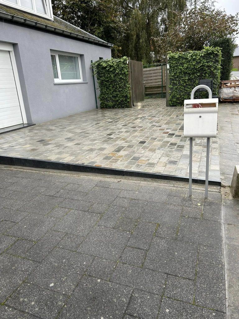 393598326_347956351130054_4683128329446916924_n